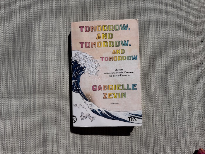 recensione tomorrow tomorrow and tomorrow